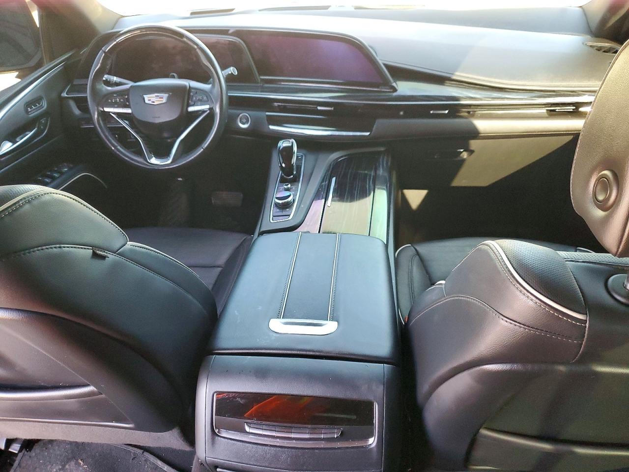2023 CADILLAC ESCALADE ESV SPORT photo 8