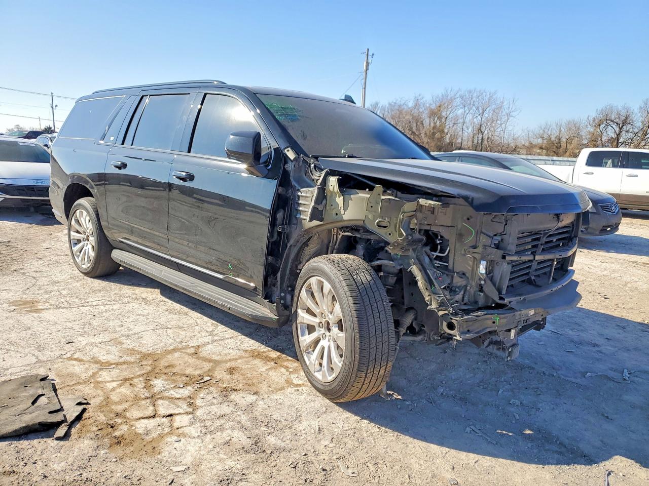 2023 CADILLAC ESCALADE ESV SPORT photo 4