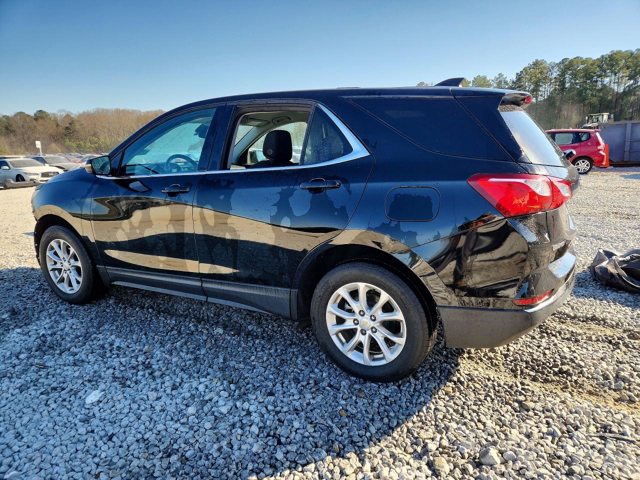 2018 CHEVROLET EQUINOX LT photo 2