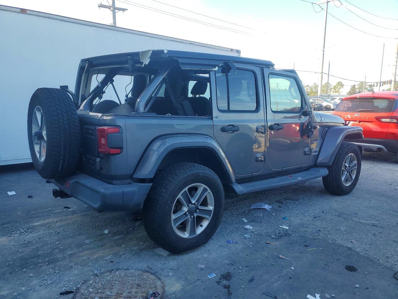 2018 JEEP WRANGLER UNLIMITED SAHARA photo 9