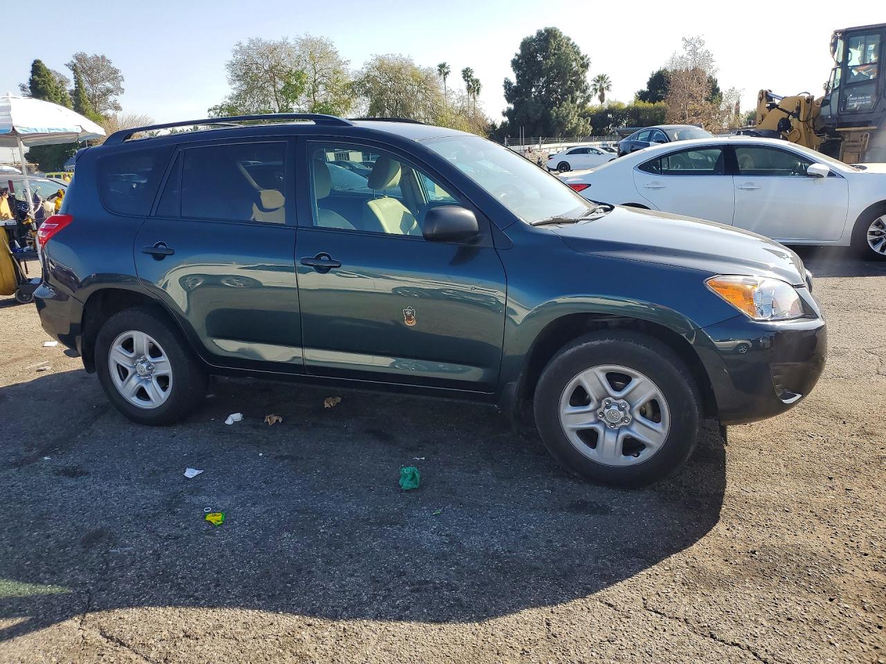 2010 TOYOTA RAV4 BASE photo 7