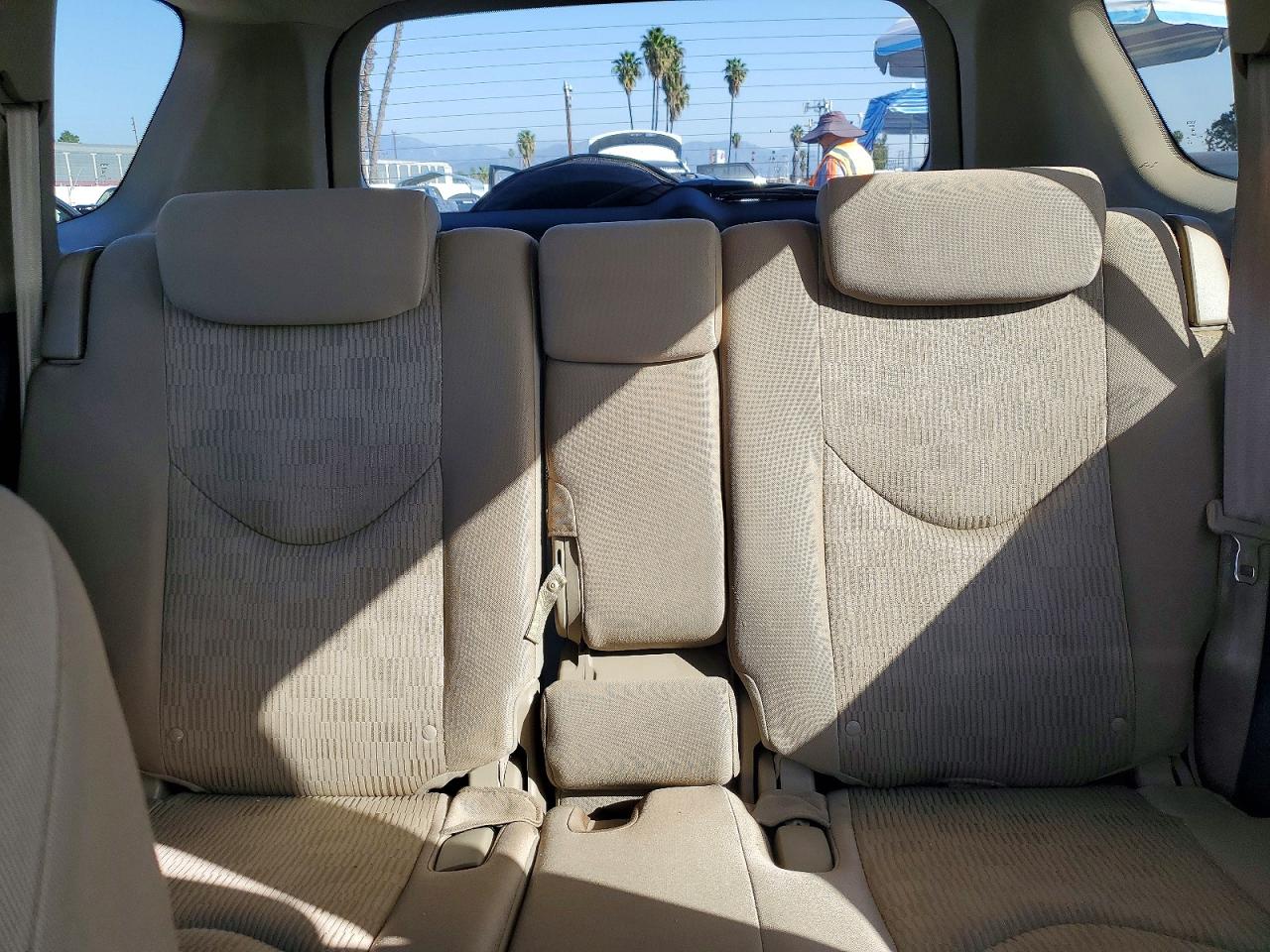 2010 TOYOTA RAV4 BASE photo 19