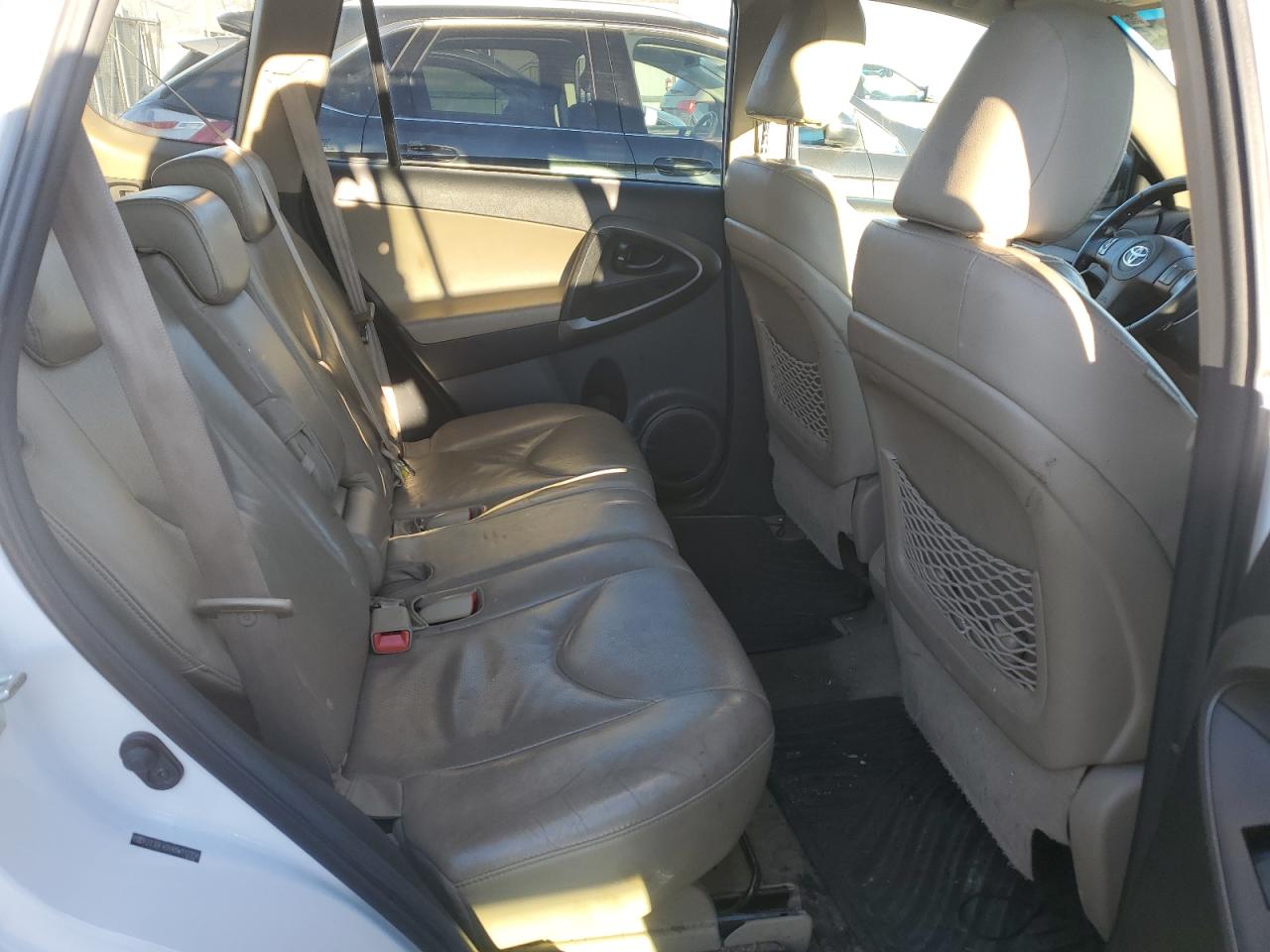 2011 TOYOTA RAV4 LIMITED photo 19