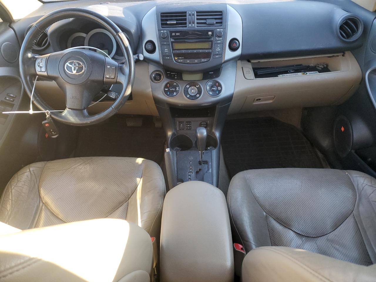 2011 TOYOTA RAV4 LIMITED photo 15