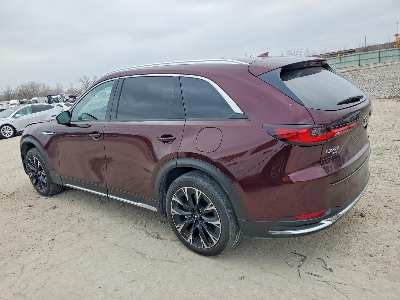 2024 MAZDA CX-90 PREMIUM PLUS photo 2
