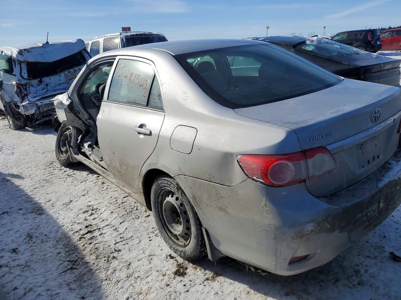 2012 TOYOTA COROLLA BASE photo 3