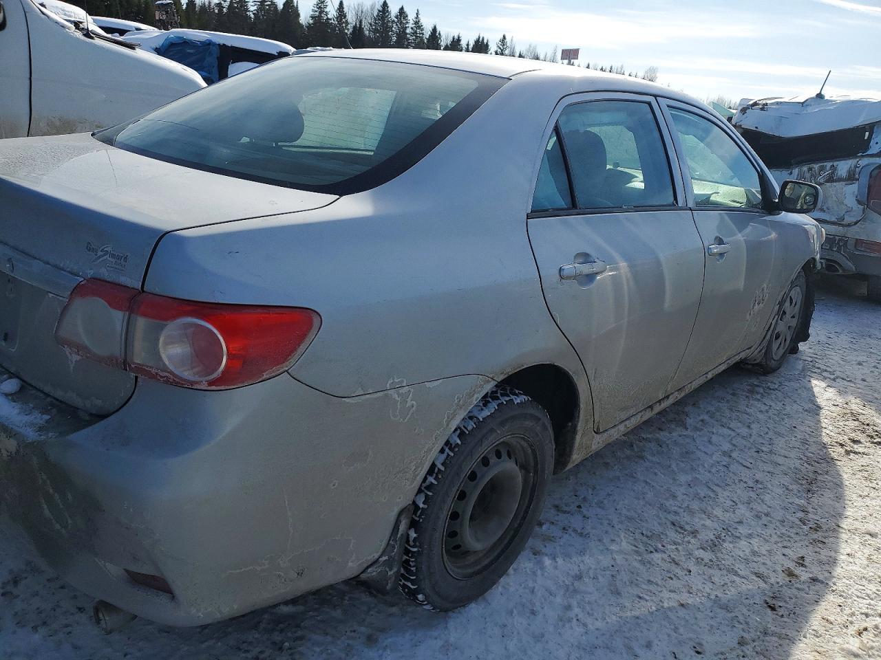 2012 TOYOTA COROLLA BASE photo 5