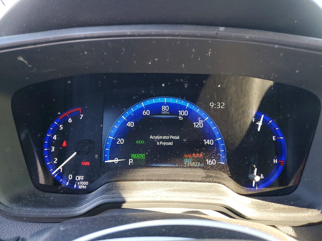 2021 TOYOTA COROLLA photo 17
