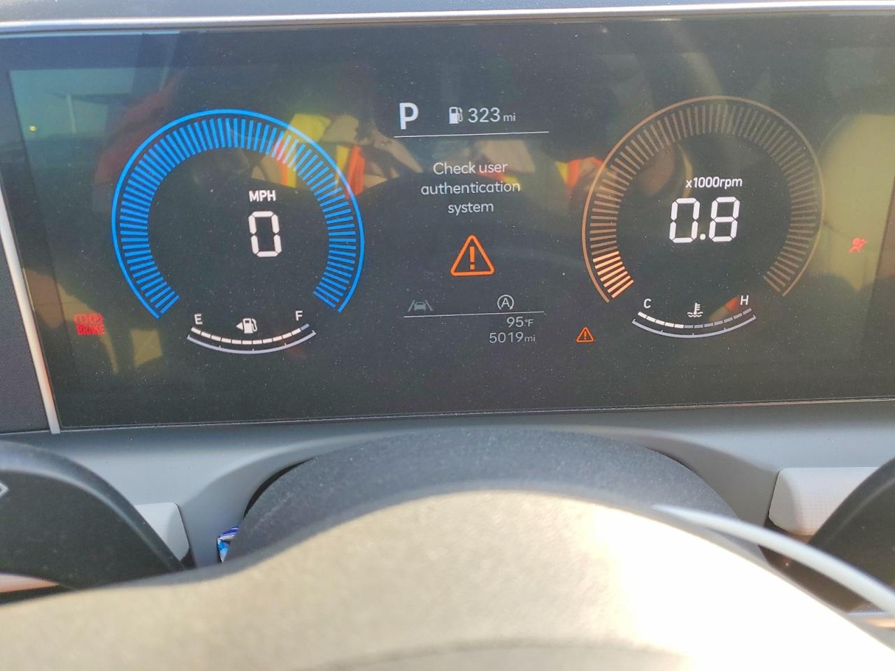 2025 HYUNDAI TUCSON SEL photo 17