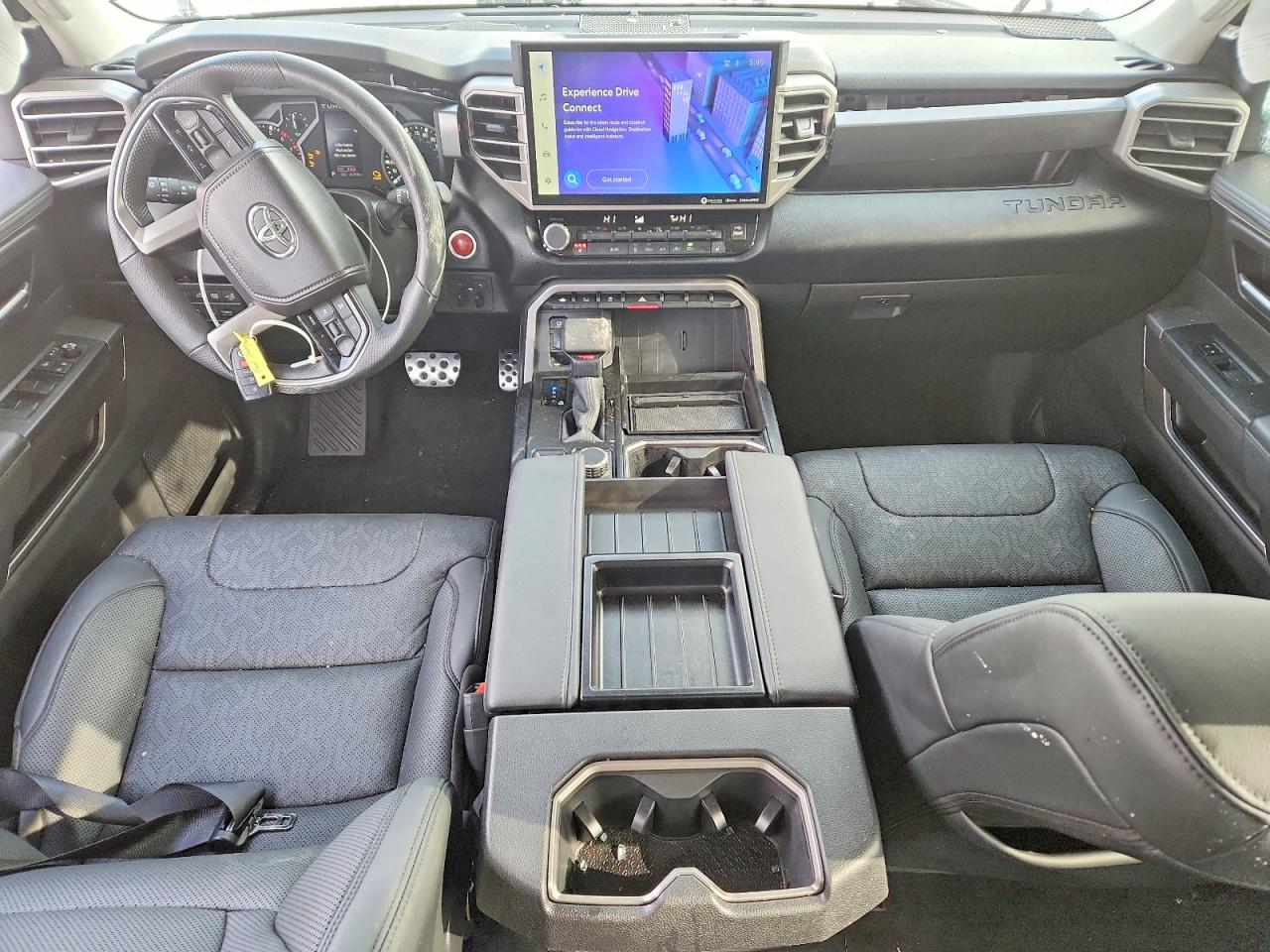 2024 TOYOTA TUNDRA CREWMAX SR photo 15
