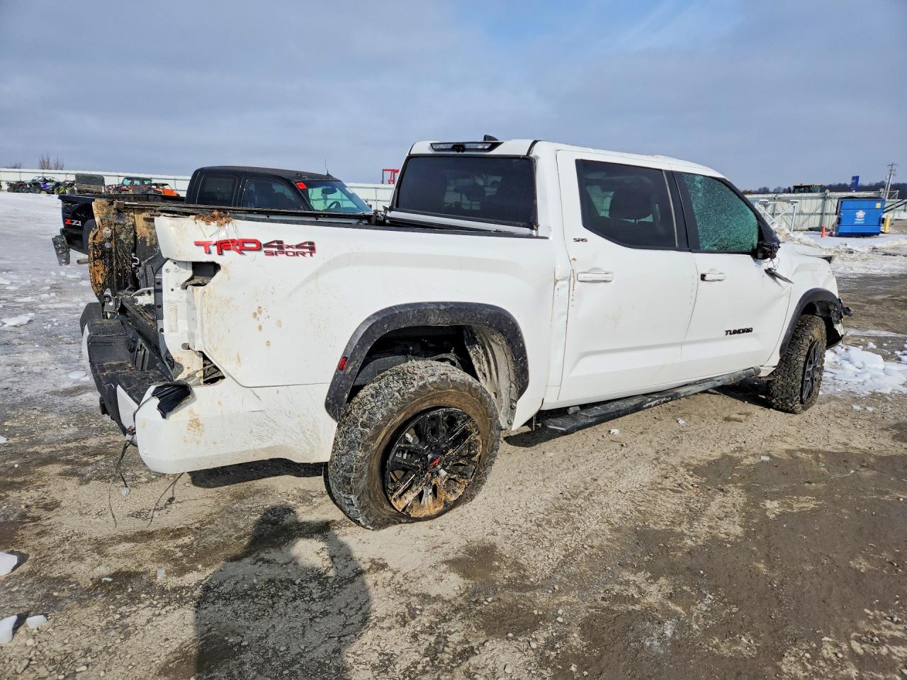 2024 TOYOTA TUNDRA CREWMAX SR photo 5