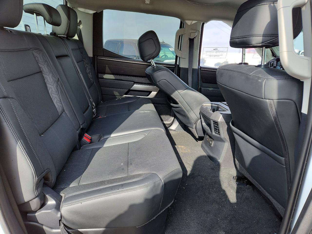 2024 TOYOTA TUNDRA CREWMAX SR photo 19