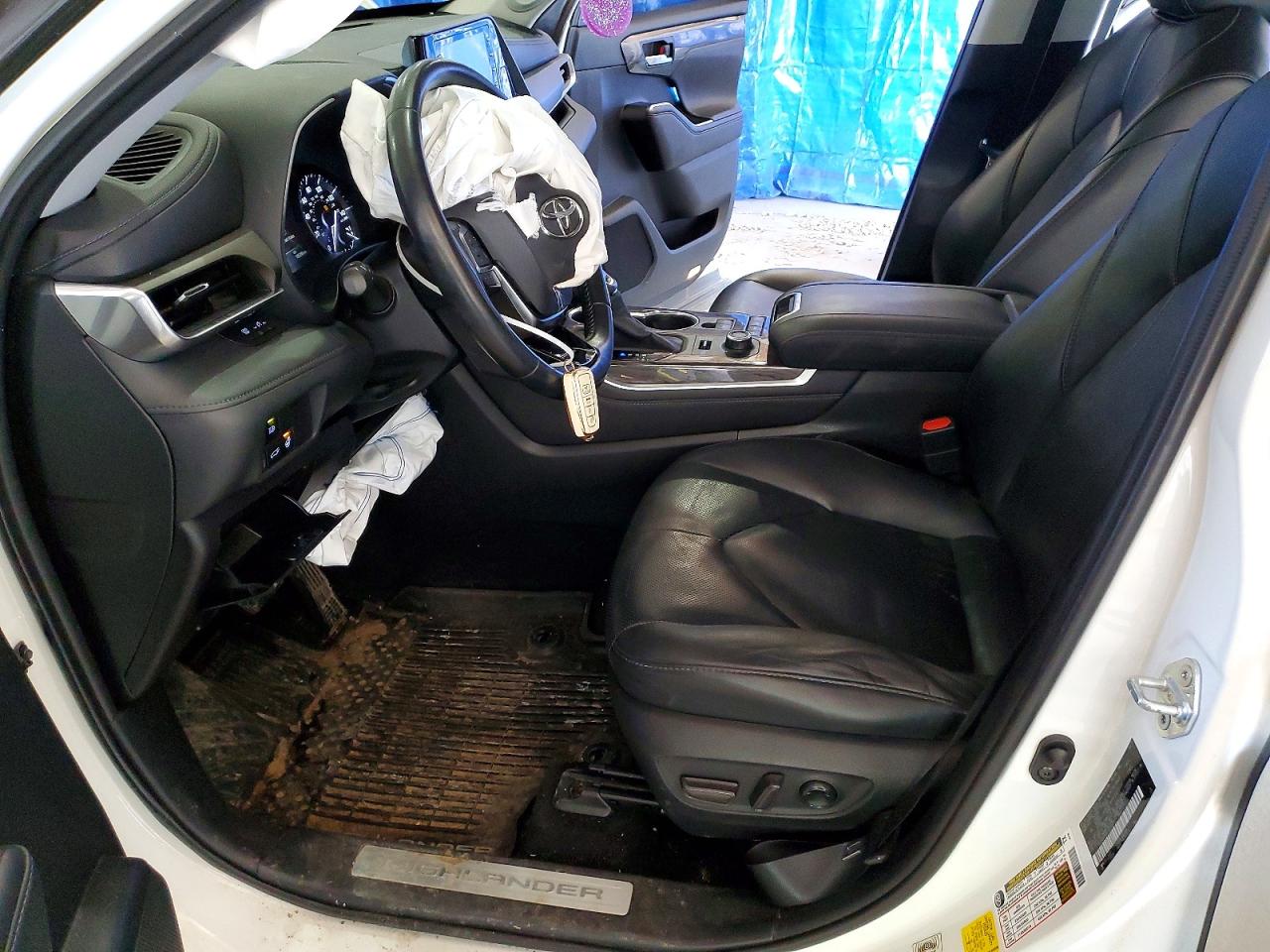 2020 TOYOTA HIGHLANDER LIMITED photo 19