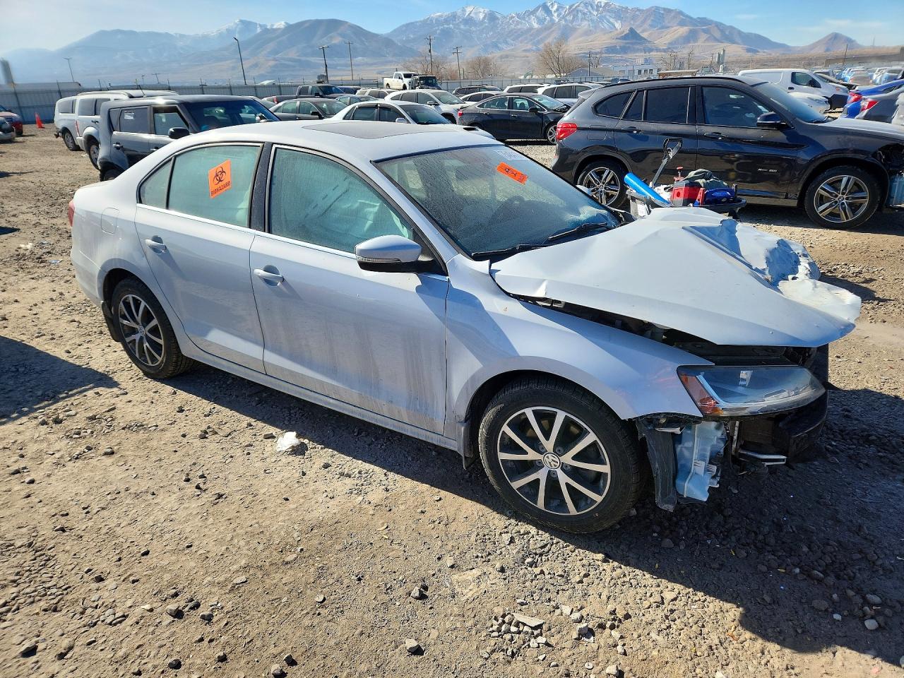 2018 VOLKSWAGEN JETTA SE photo 4