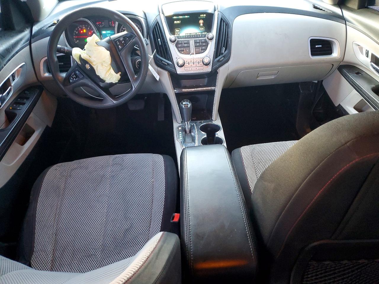 2016 CHEVROLET EQUINOX LS photo 8