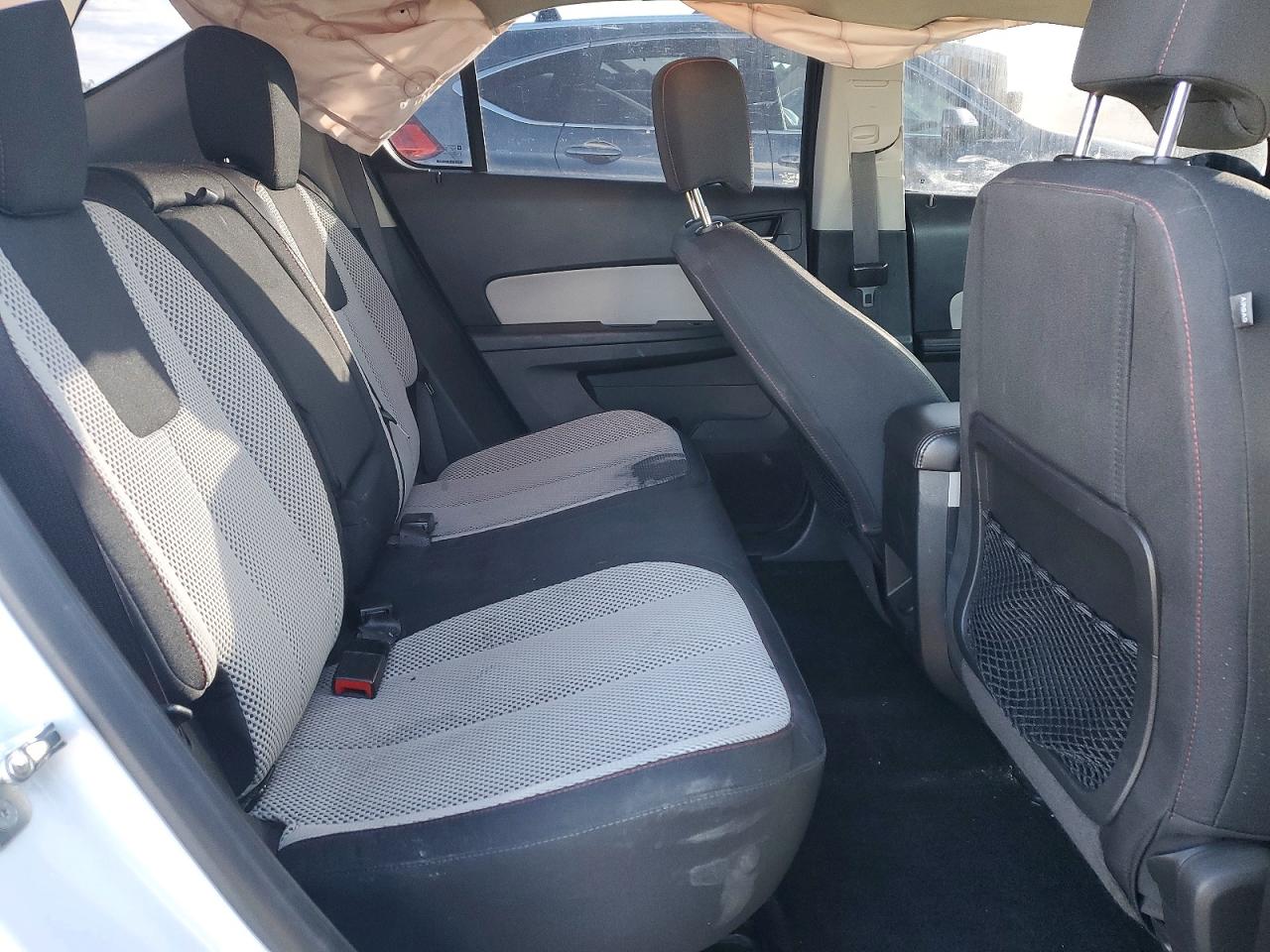 2016 CHEVROLET EQUINOX LS photo 11