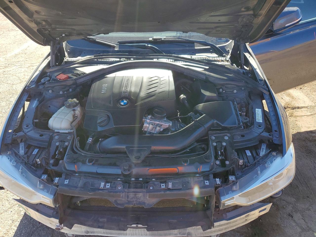 2015 BMW 335 XI photo 21
