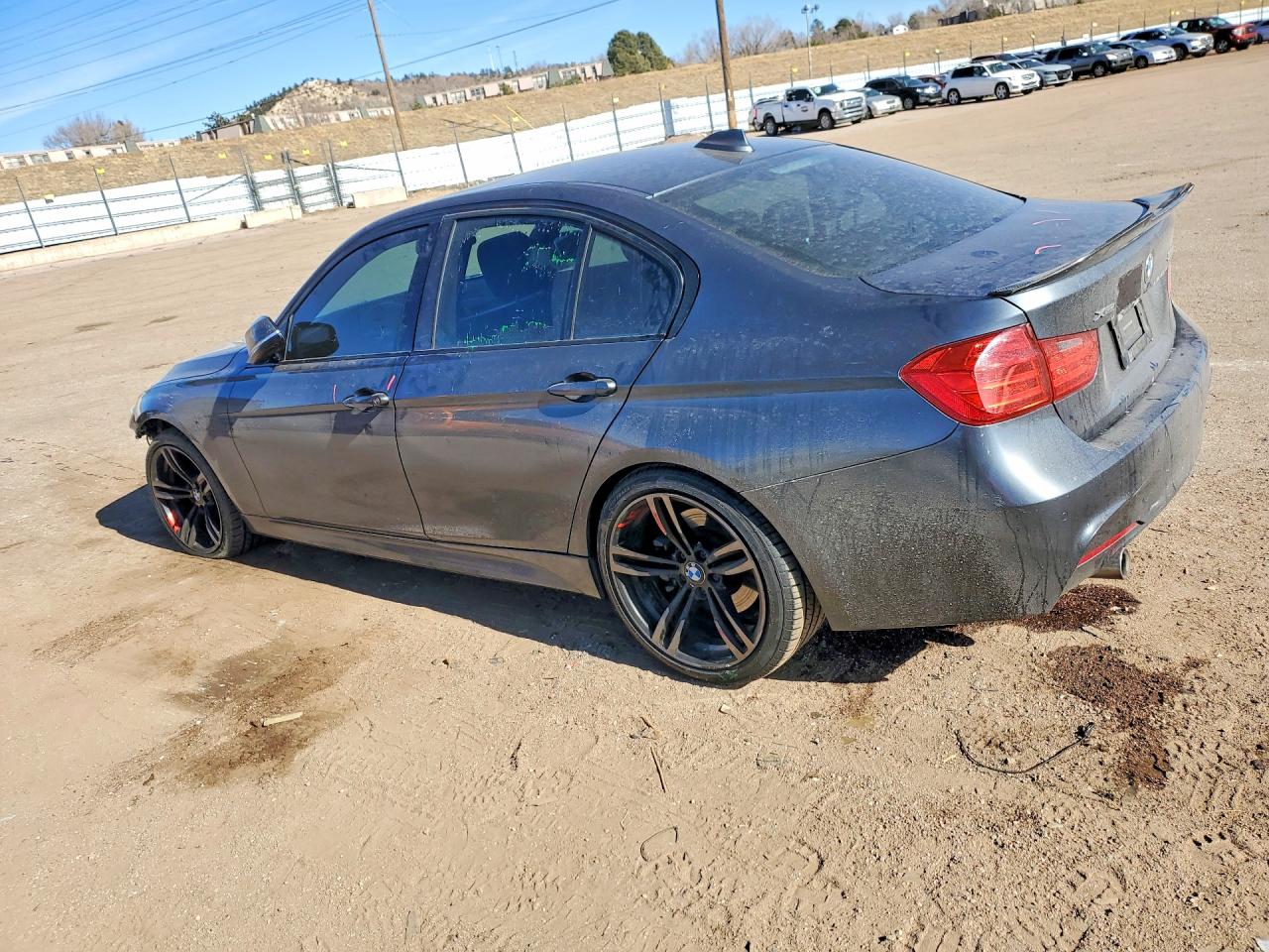 2015 BMW 335 XI photo 3