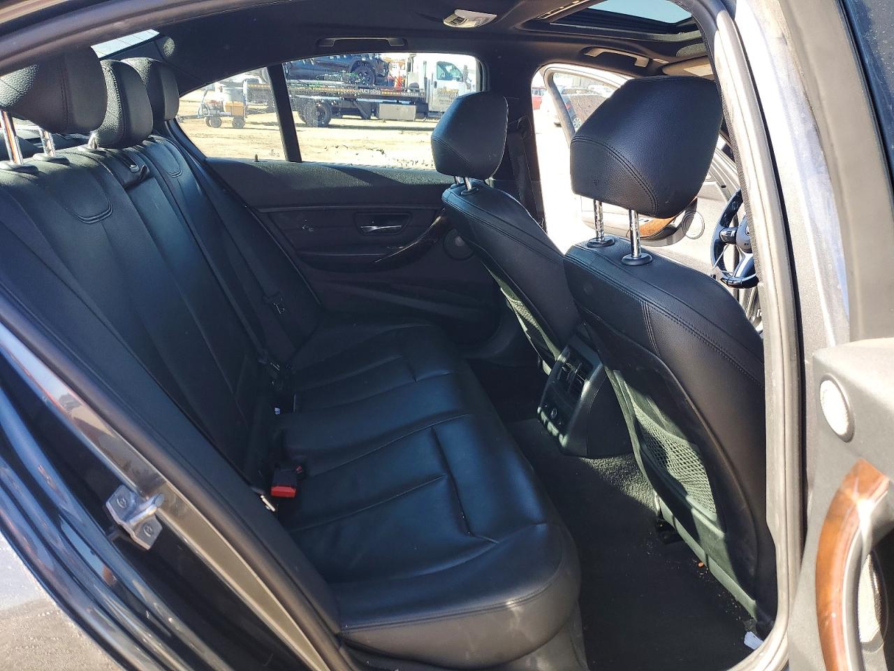 2015 BMW 335 XI photo 19