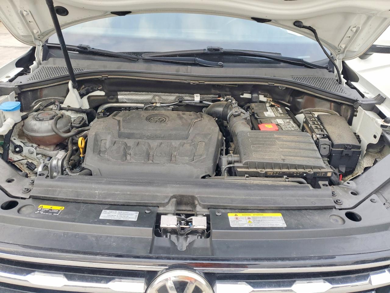 2020 VOLKSWAGEN TIGUAN SE photo 31