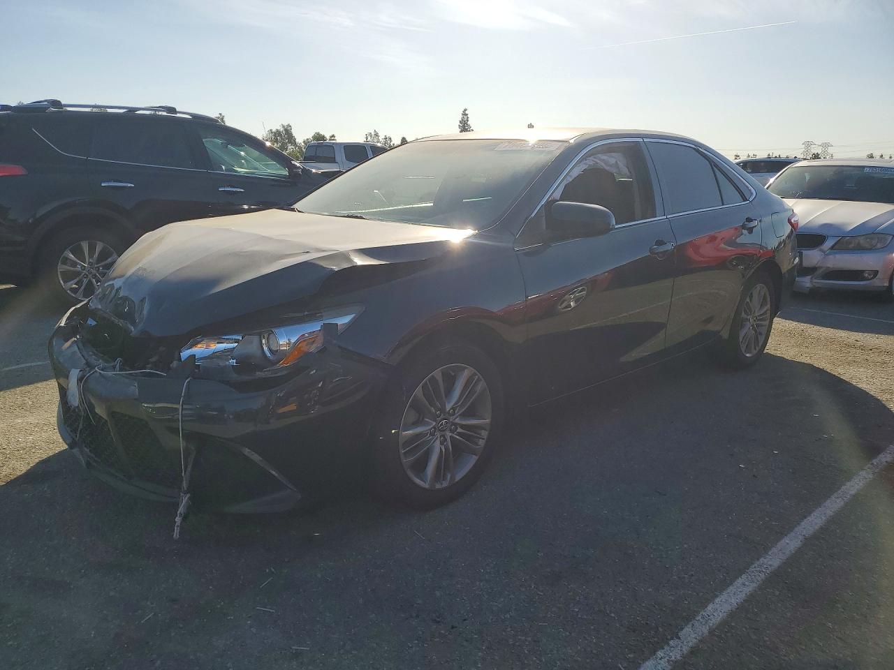 2017 TOYOTA CAMRY