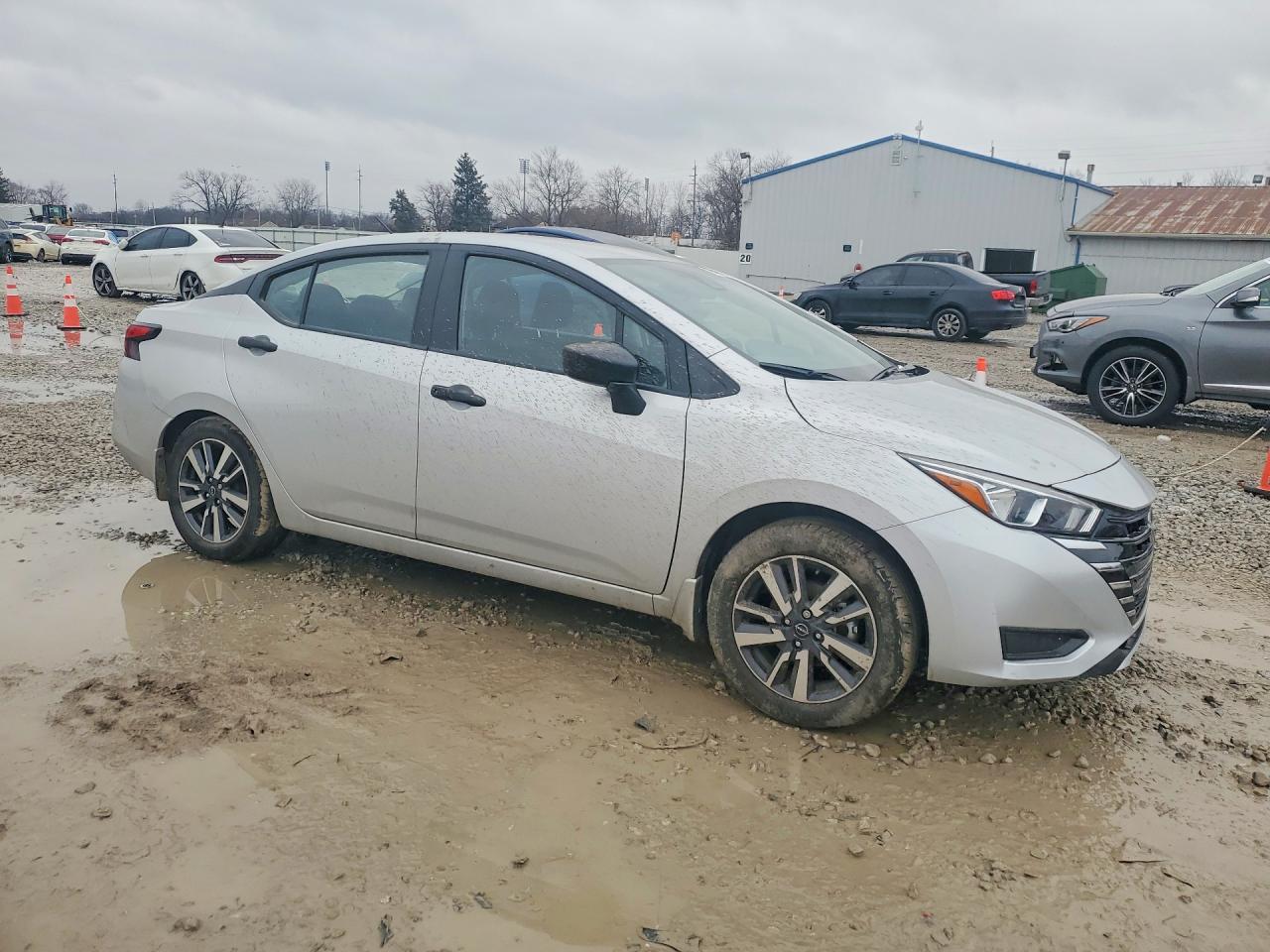 2024 NISSAN VERSA S photo 4