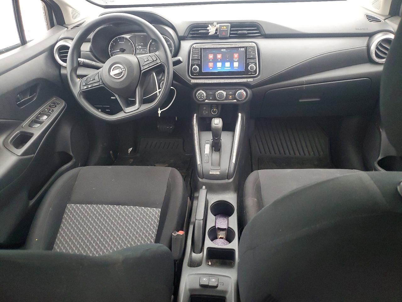 2024 NISSAN VERSA S photo 8