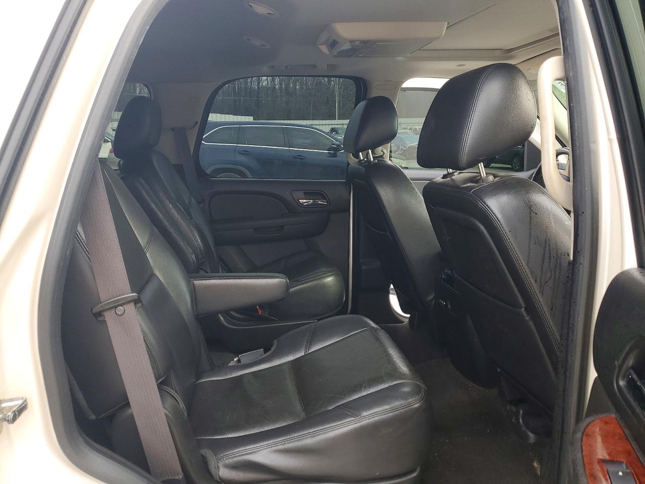 2013 CHEVROLET TAHOE K1500 LTZ photo 19