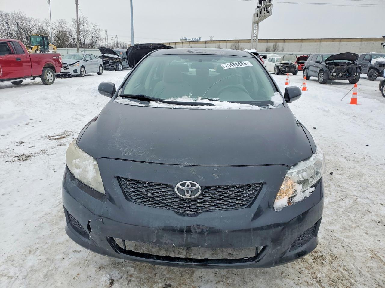 2010 TOYOTA COROLLA LE photo 5