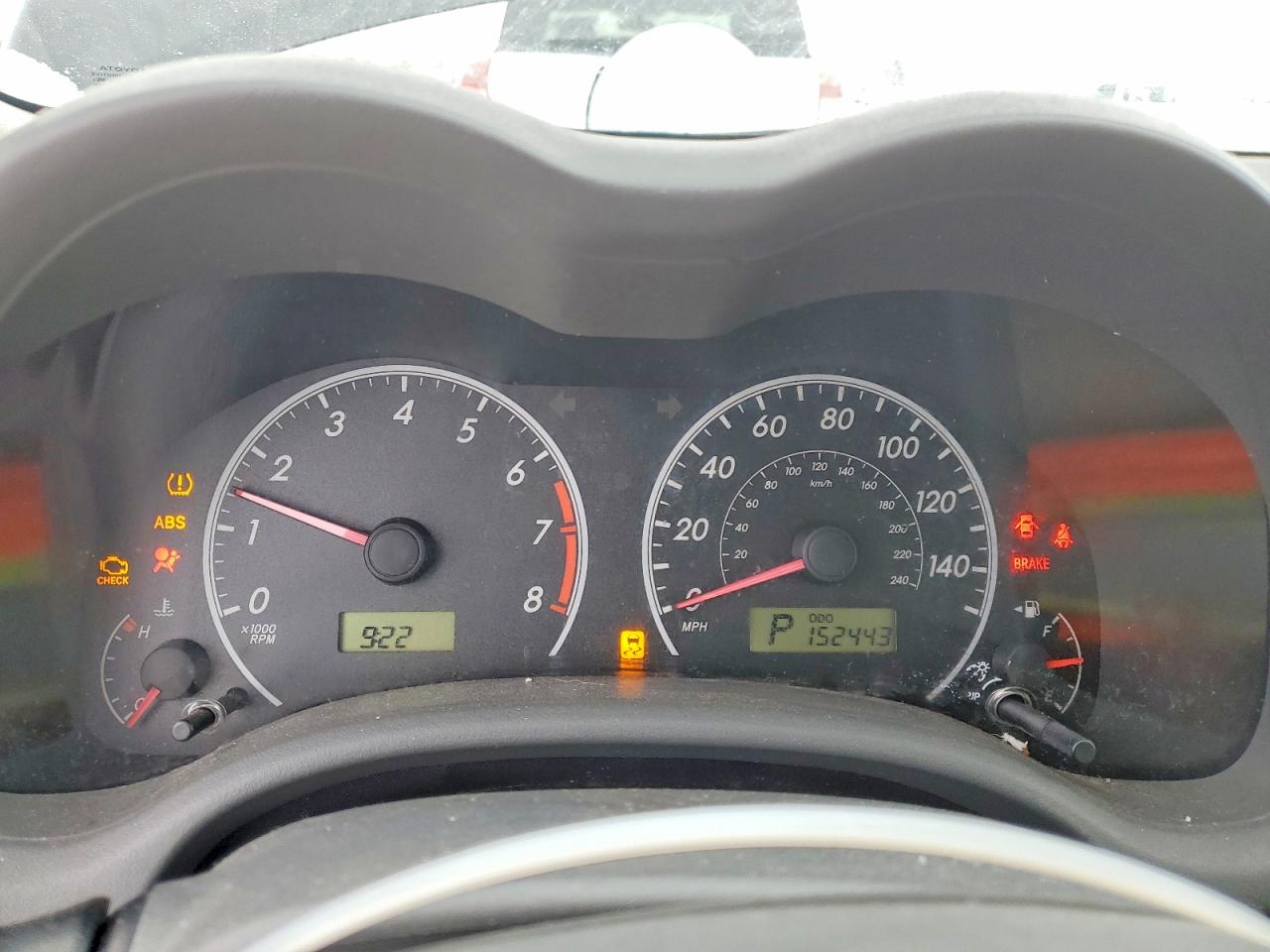 2010 TOYOTA COROLLA LE photo 9