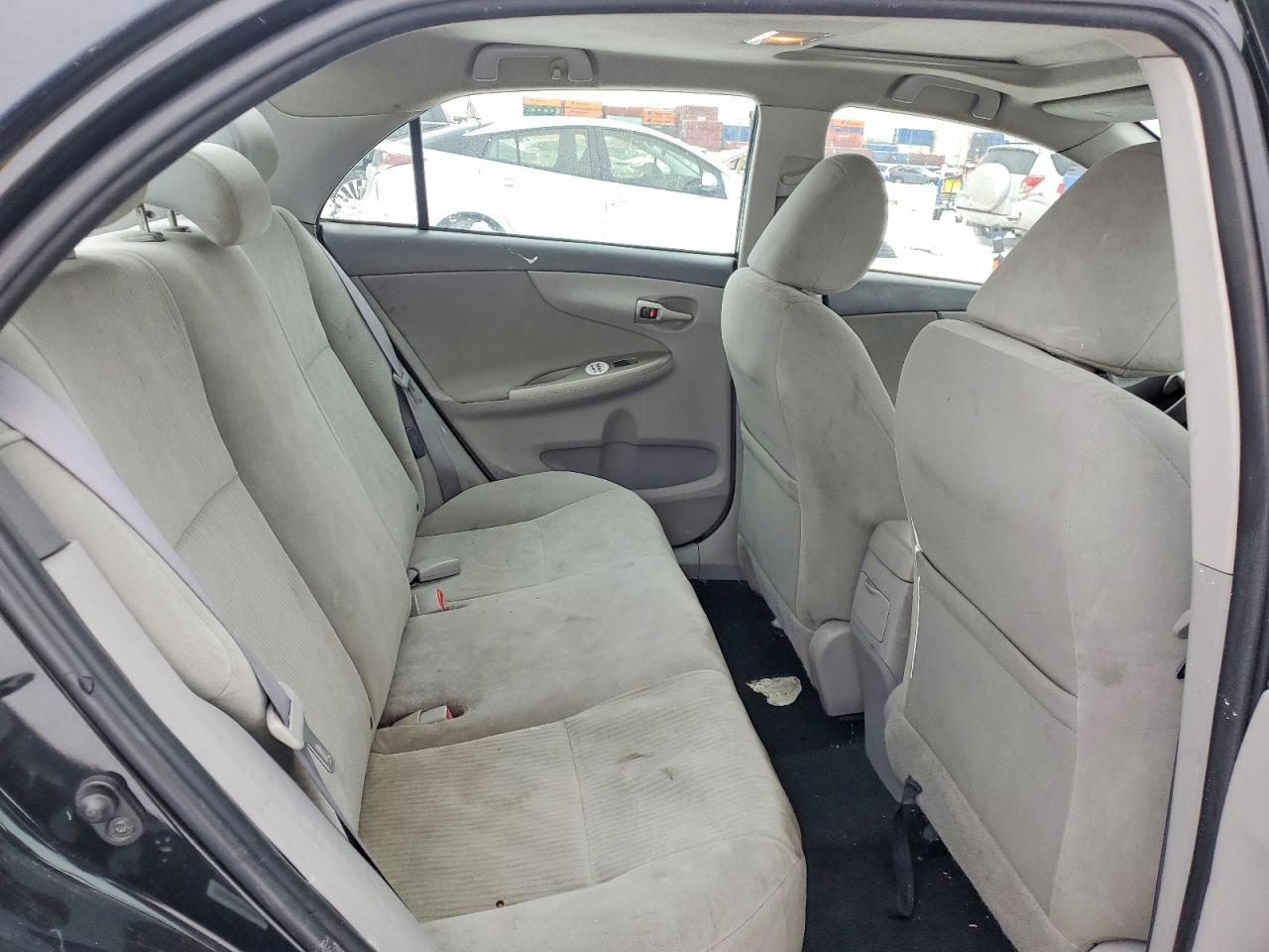 2010 TOYOTA COROLLA LE photo 10