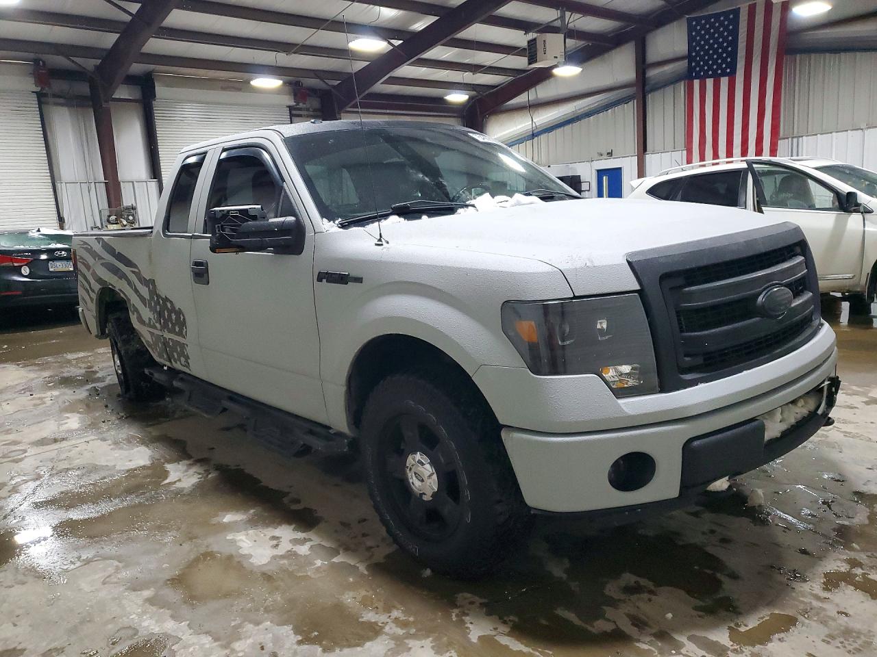 2013 FORD F150 SUPER CAB photo 4