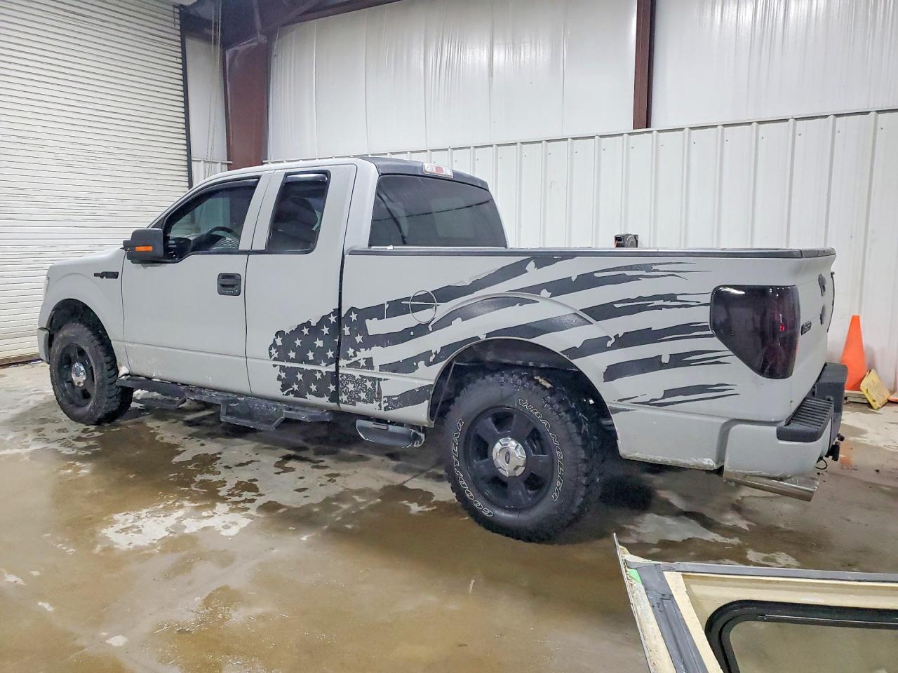 2013 FORD F150 SUPER CAB photo 2