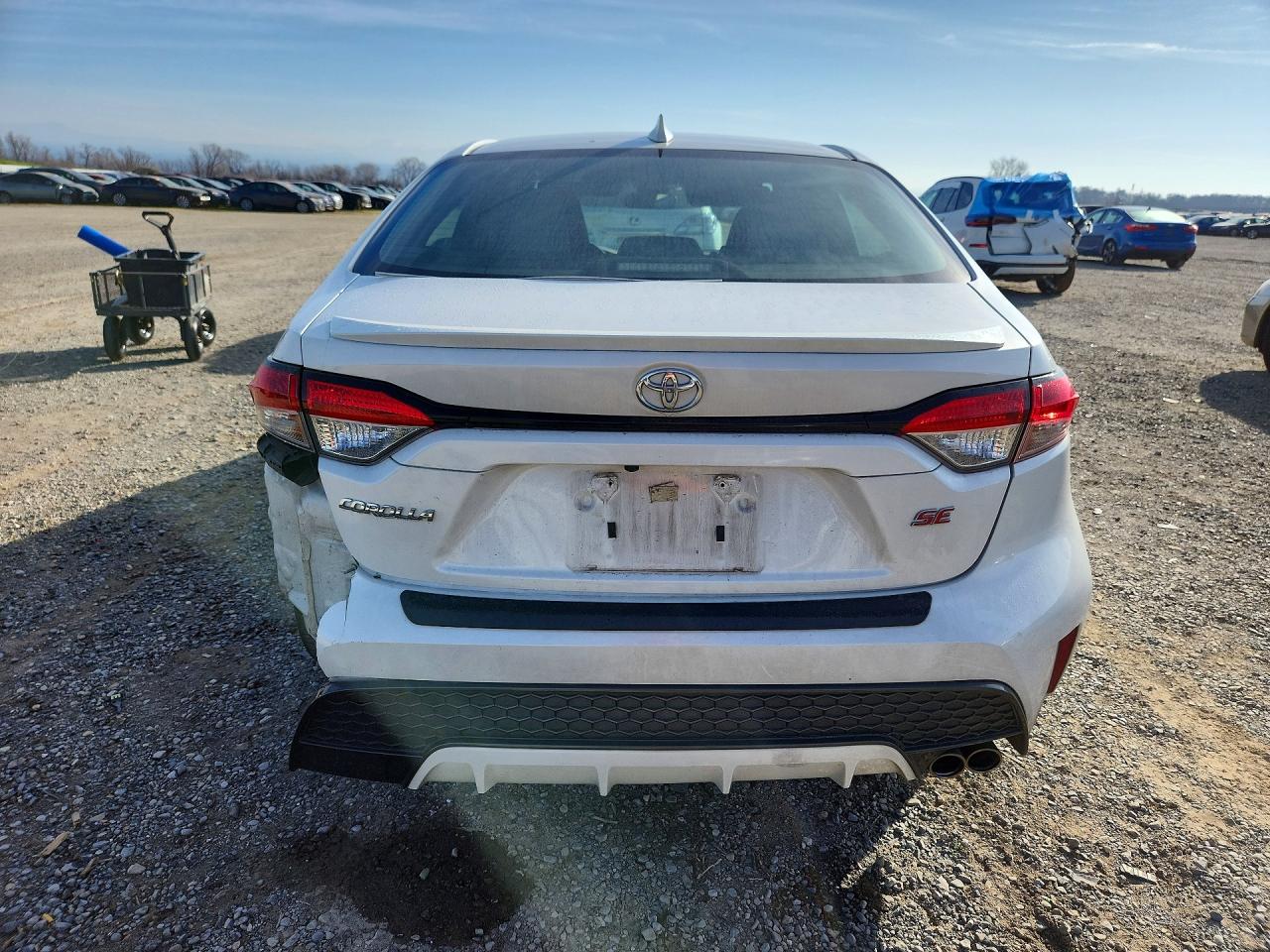 2021 TOYOTA COROLLA SE photo 6