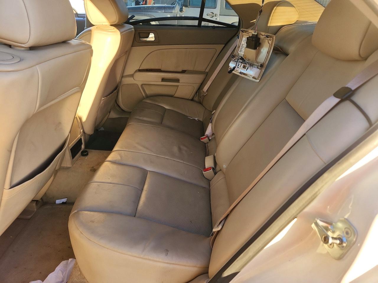 2005 CADILLAC STS photo 19