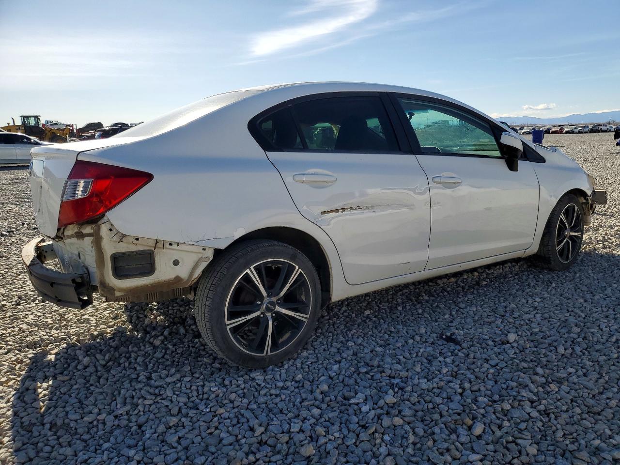 2012 HONDA CIVIC LX photo 3
