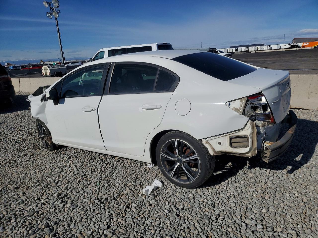 2012 HONDA CIVIC LX photo 2