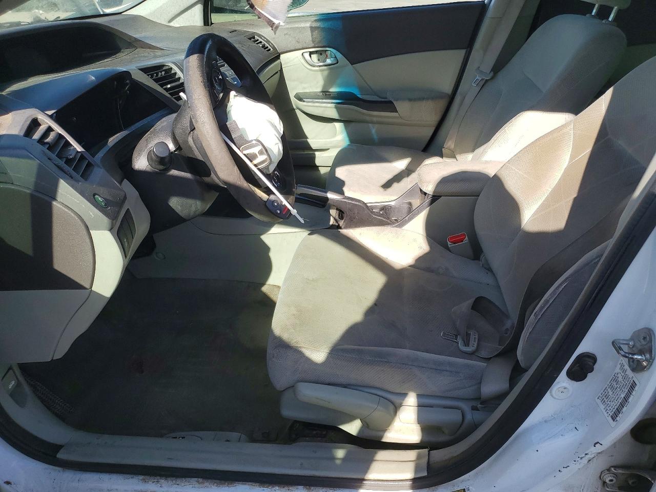 2012 HONDA CIVIC LX photo 7