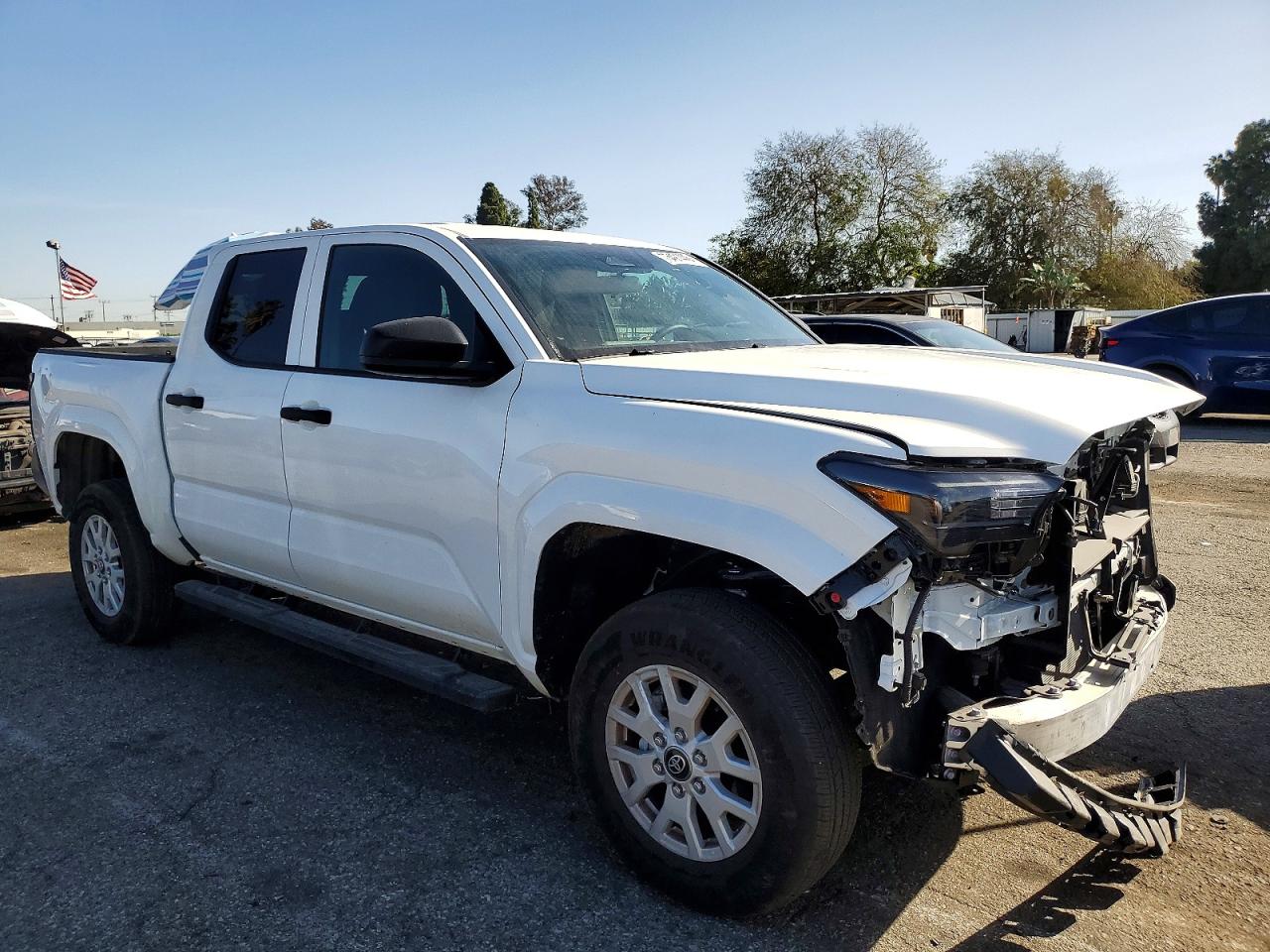 2025 TOYOTA TACOMA DOUBLE CAB photo 7