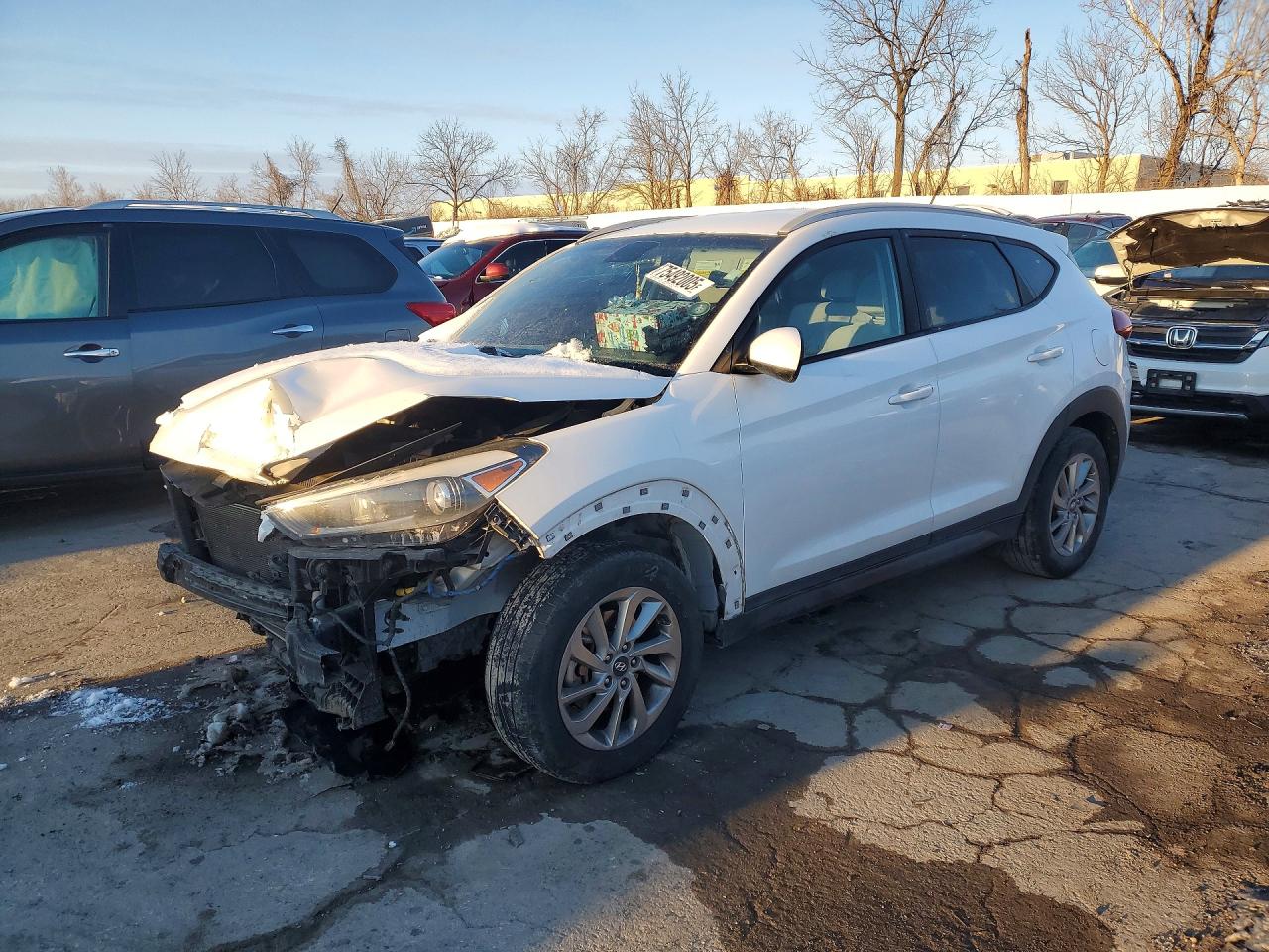 2016 HYUNDAI TUCSON