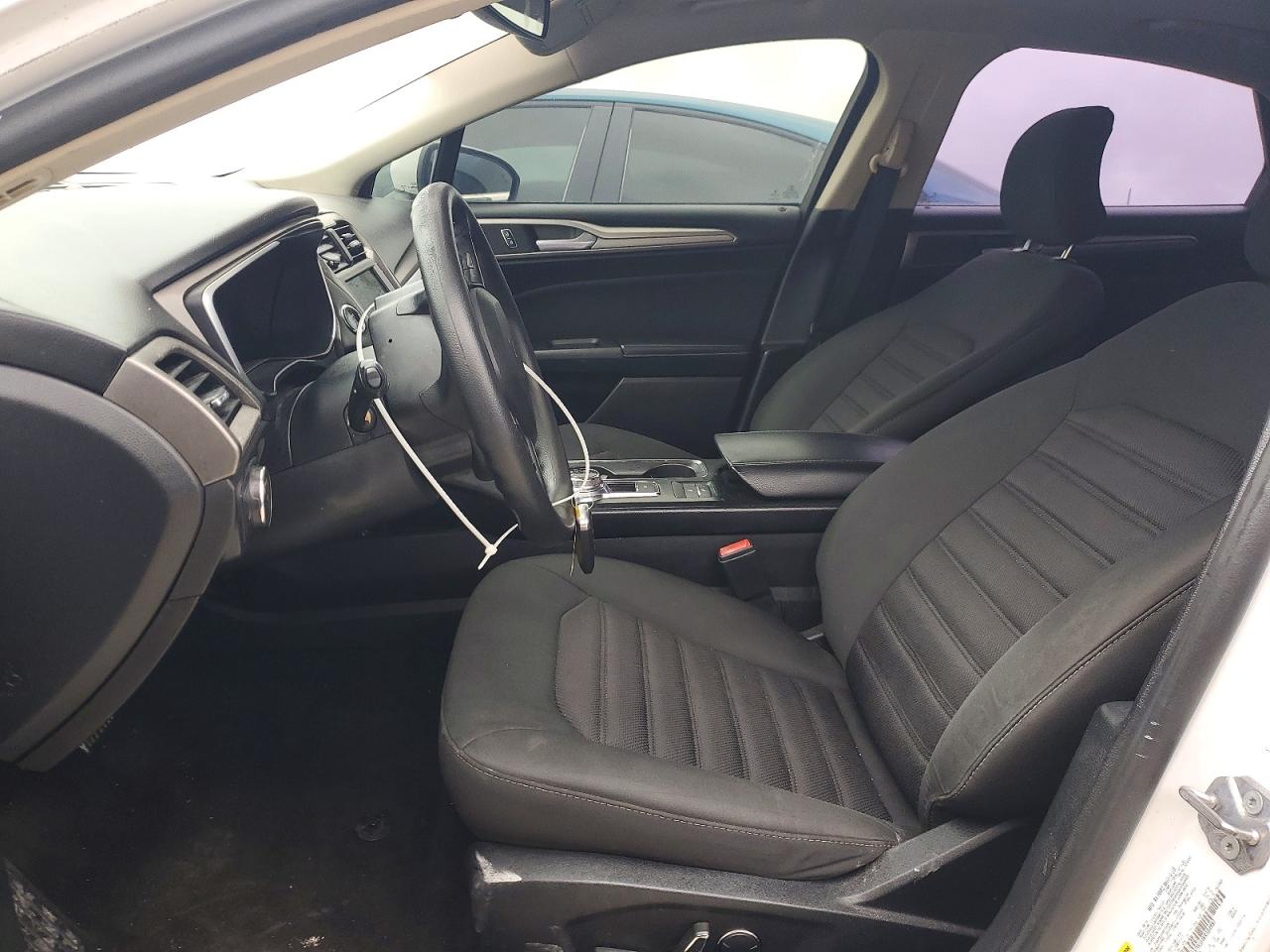 2019 FORD FUSION photo 14