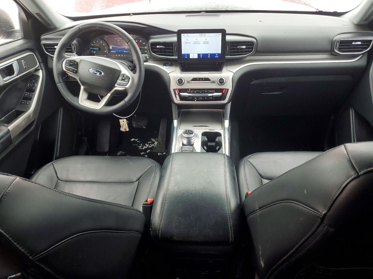 2023 FORD EXPLORER XLT photo 8