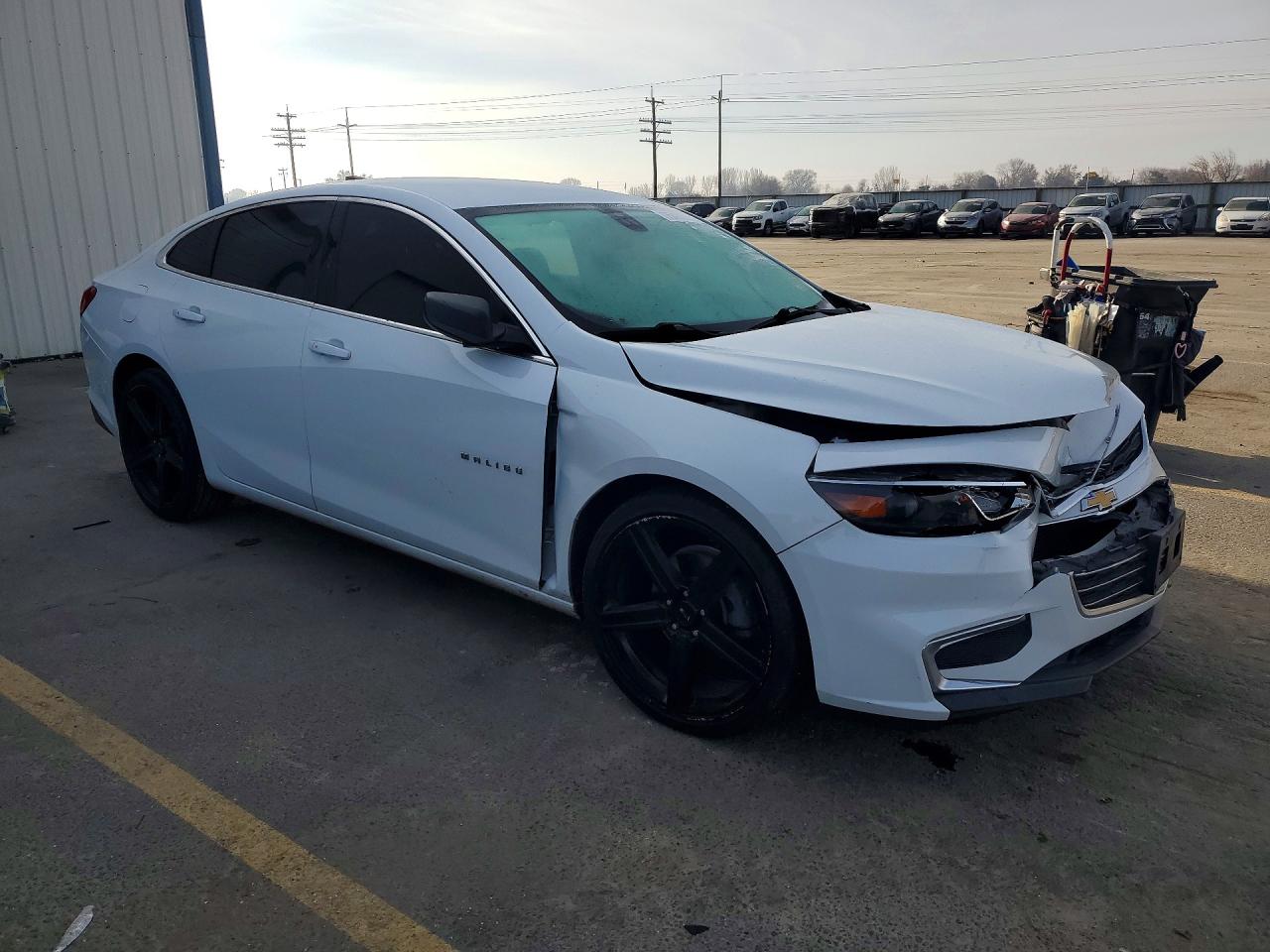 2016 CHEVROLET MALIBU LS photo 4