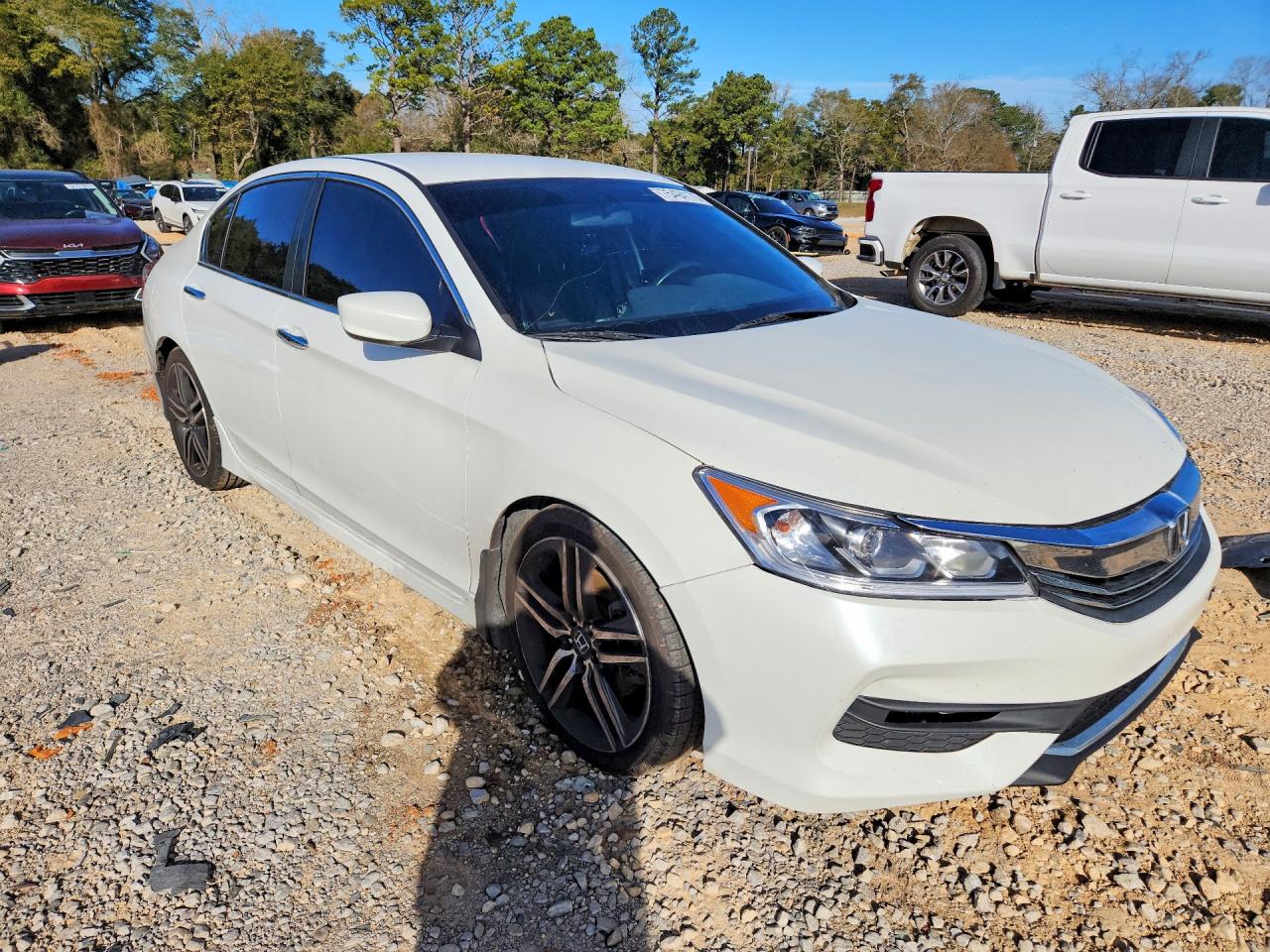2017 HONDA ACCORD SPORT photo 4