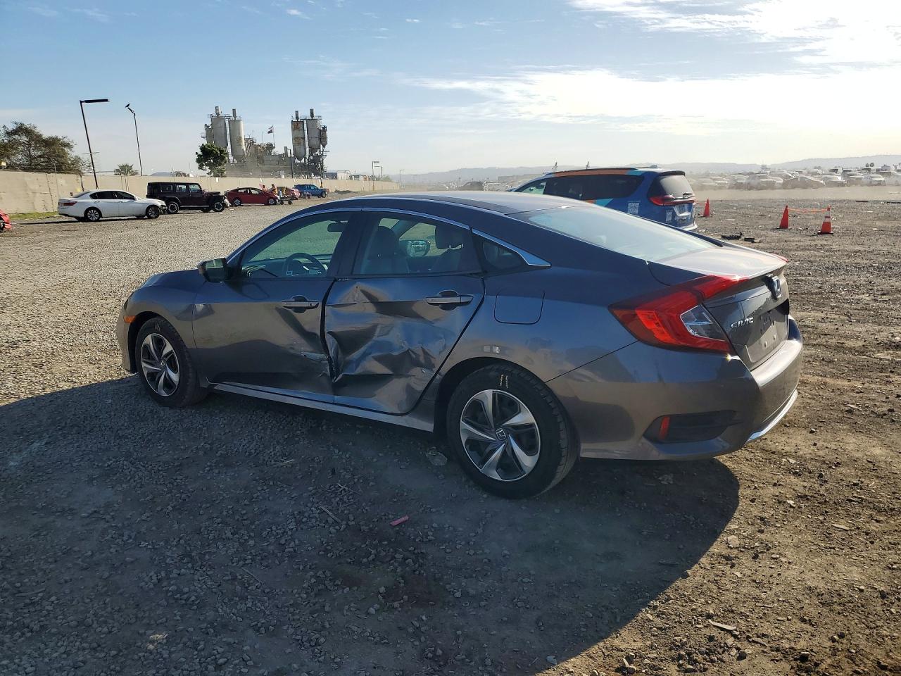 2020 HONDA CIVIC LX photo 3