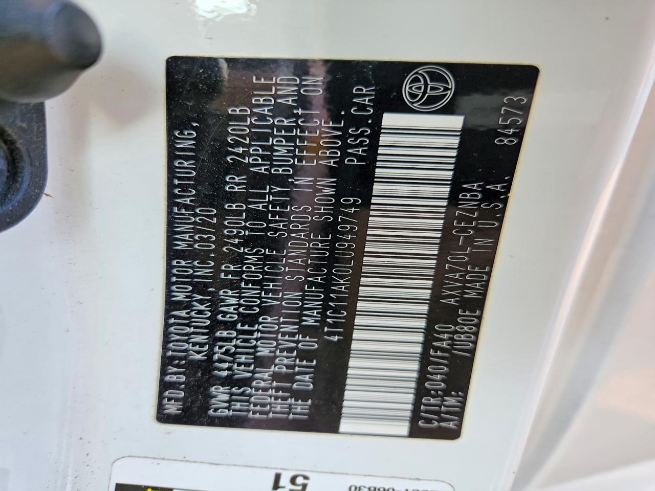 2020 TOYOTA CAMRY LE photo 34
