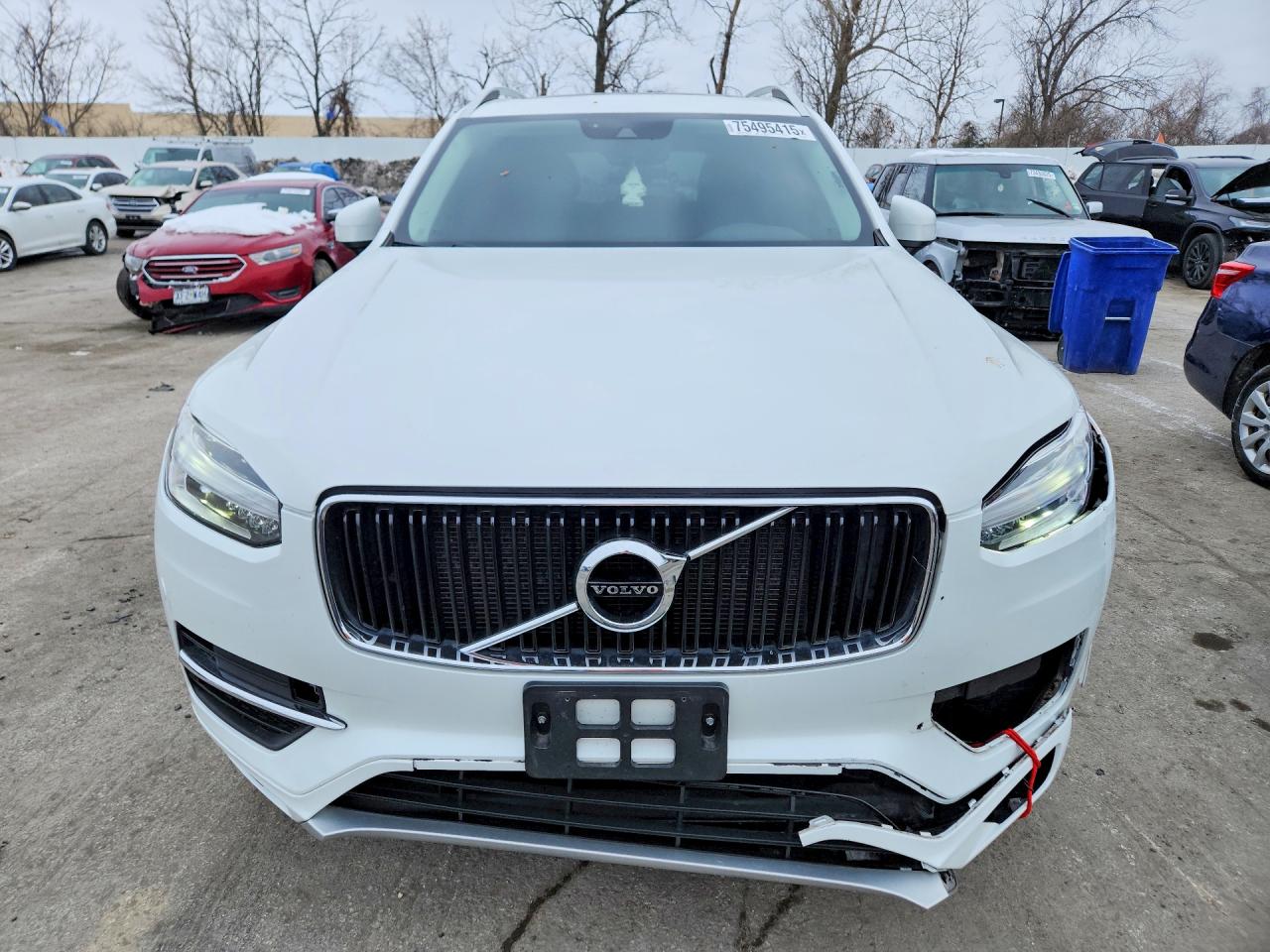2019 VOLVO XC90 T5 MOMENTUM photo 5
