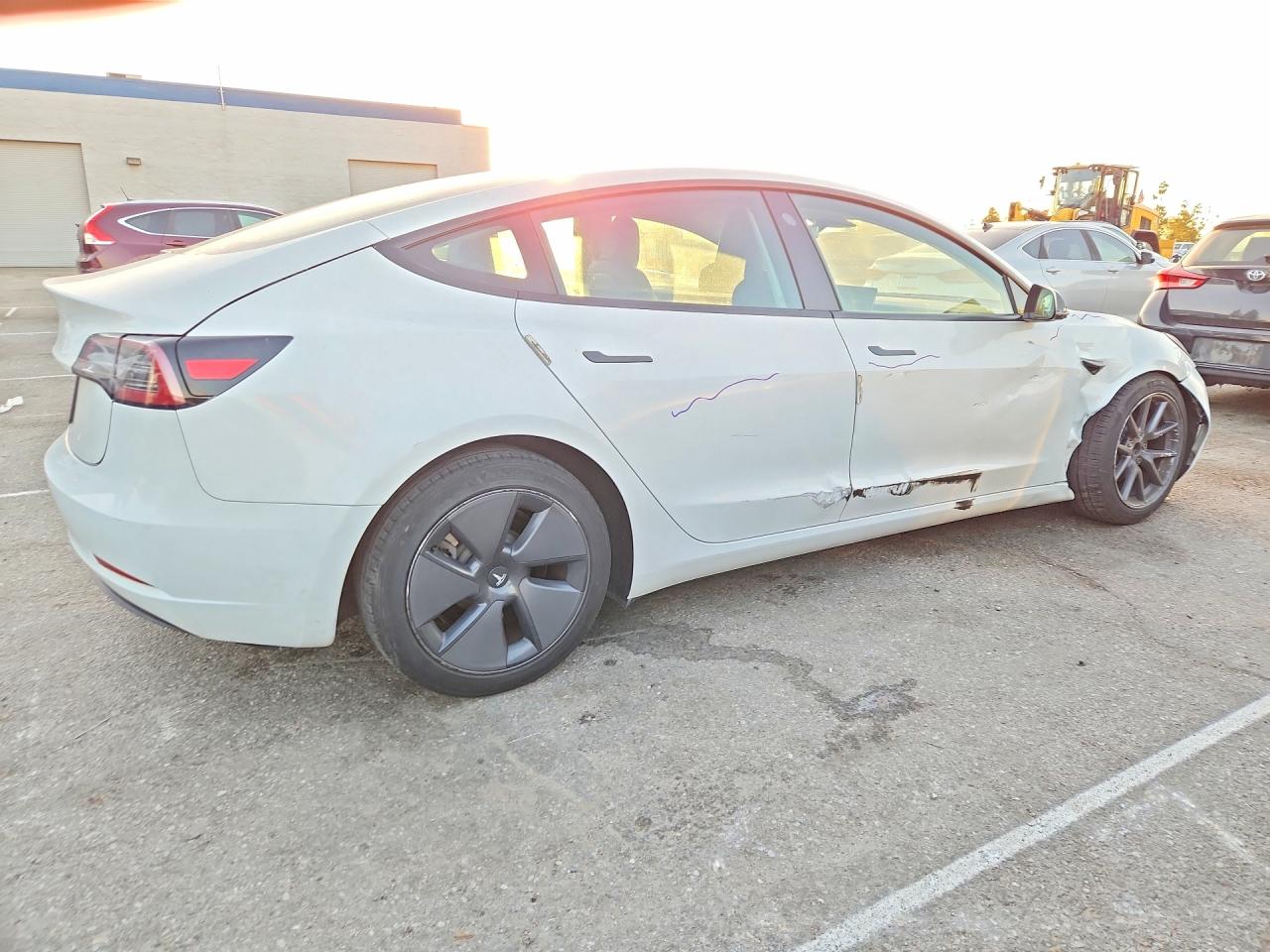 2023 TESLA MODEL 3 photo 3