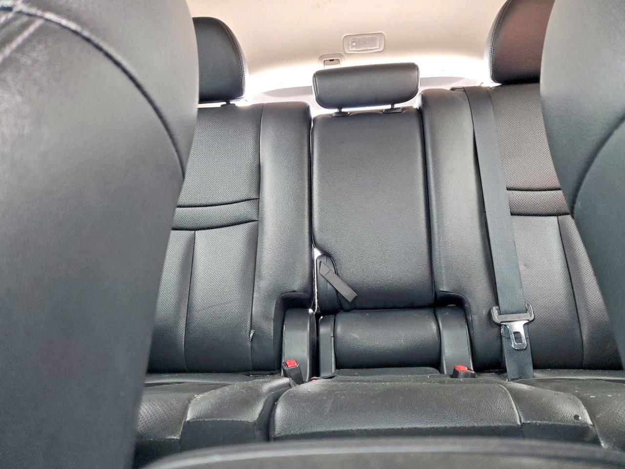 2019 NISSAN ROGUE S photo 19