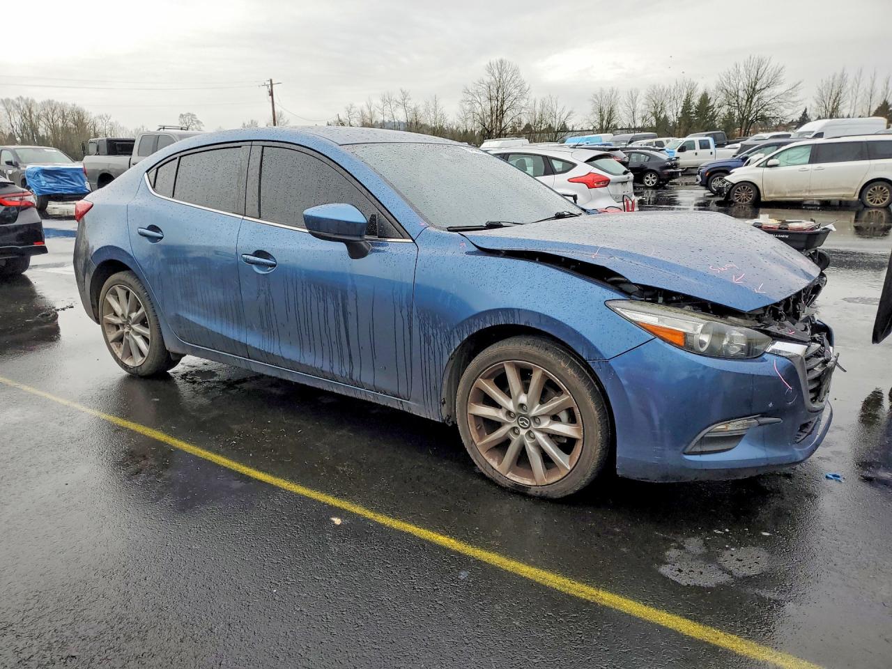 2017 MAZDA 3 TOURING photo 4